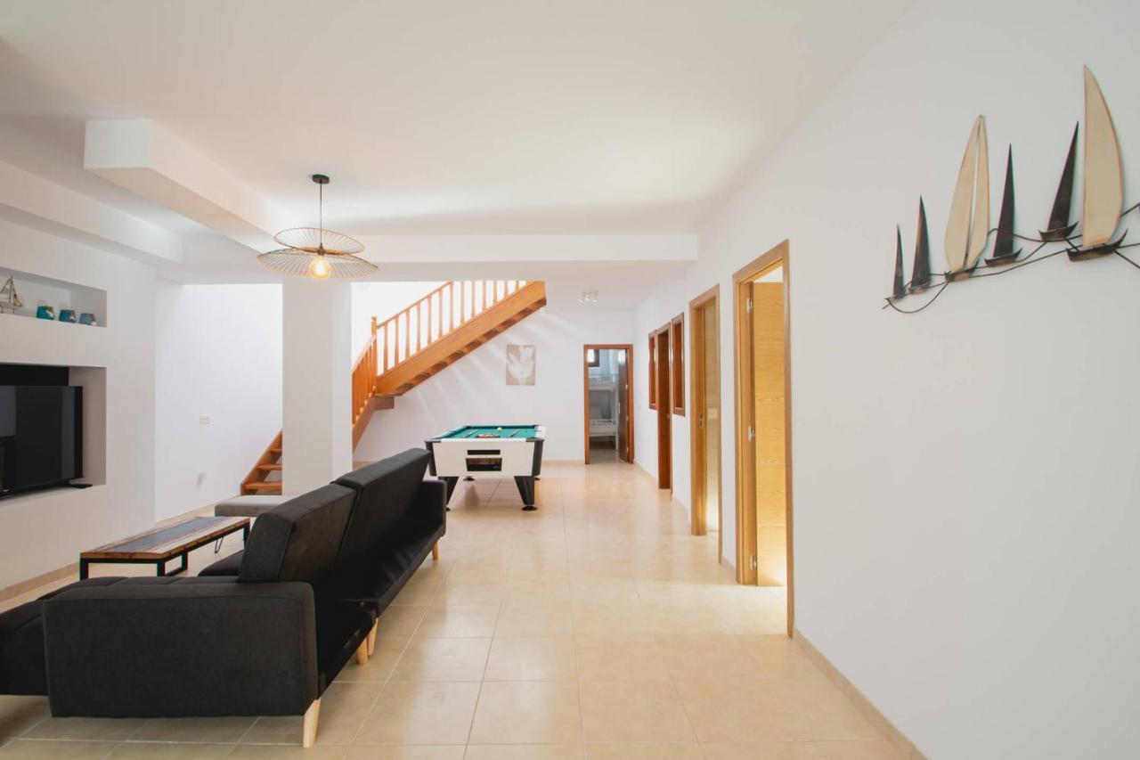 Stylish 6 Bedroom Villa Princesa - Hot Tub - Heated Pool - Near Beach & Waterparks Playa Blanca  Exterior foto